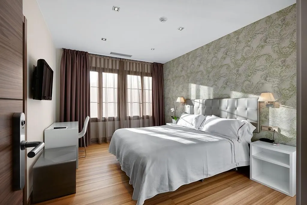 ***  Atalaia Hotel Irun Spanje